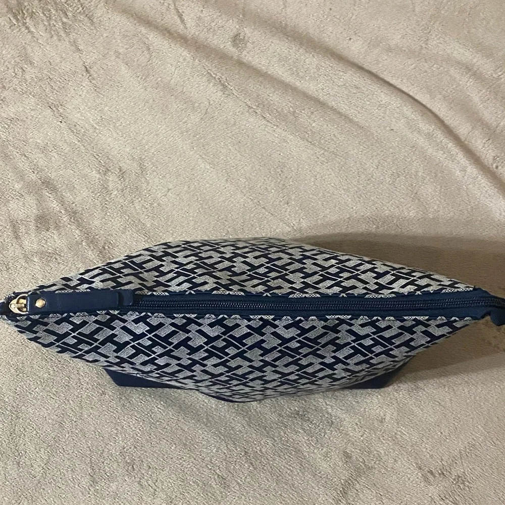 Tommy Hilfiger Makeup Bag